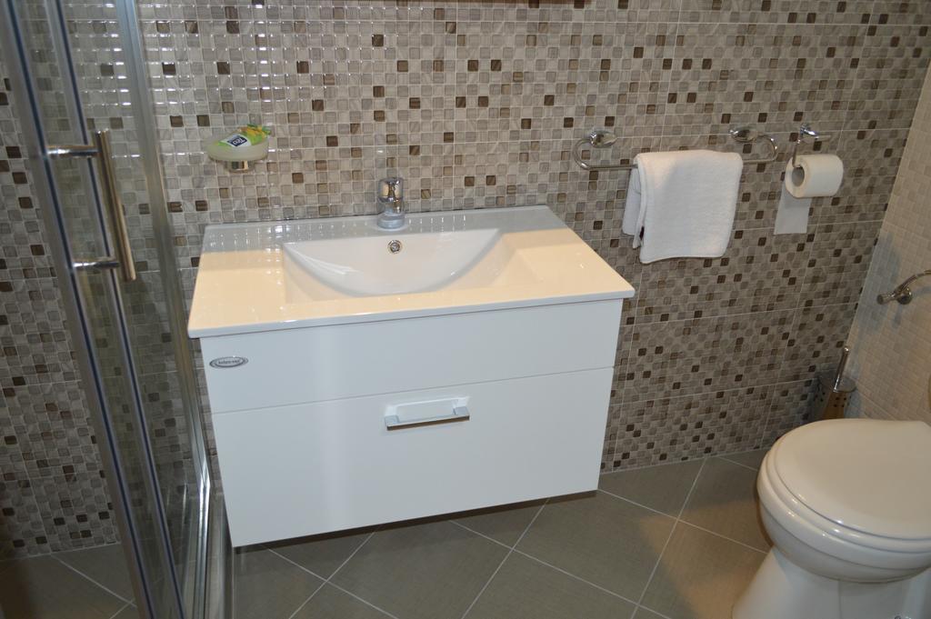 Ponta Apartment Kotor